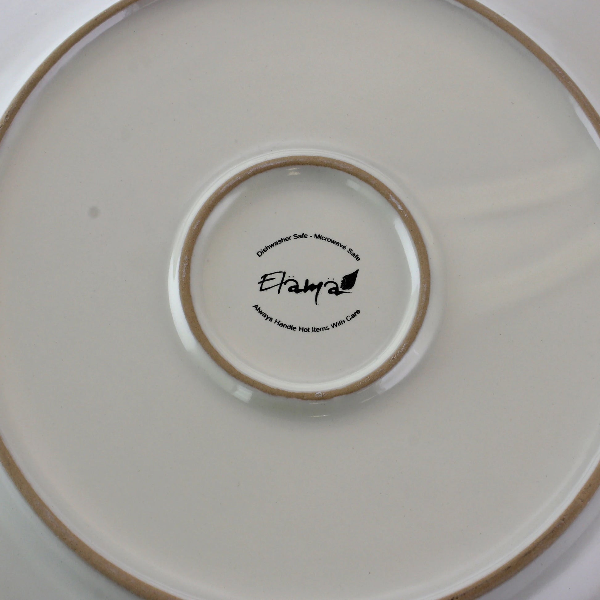 Marketplace Favorites16Pc Dinnerware Set in Embossed White