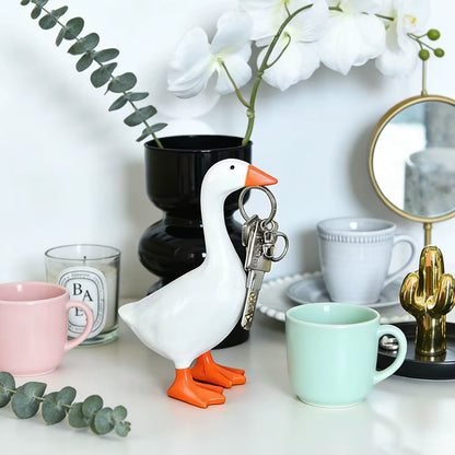 1Pc Magnetic Goose Key Chain Home Decoration Sculpture Office Desk Decoration Resin Goose Duck Sculpture Tool Rack Home Gift