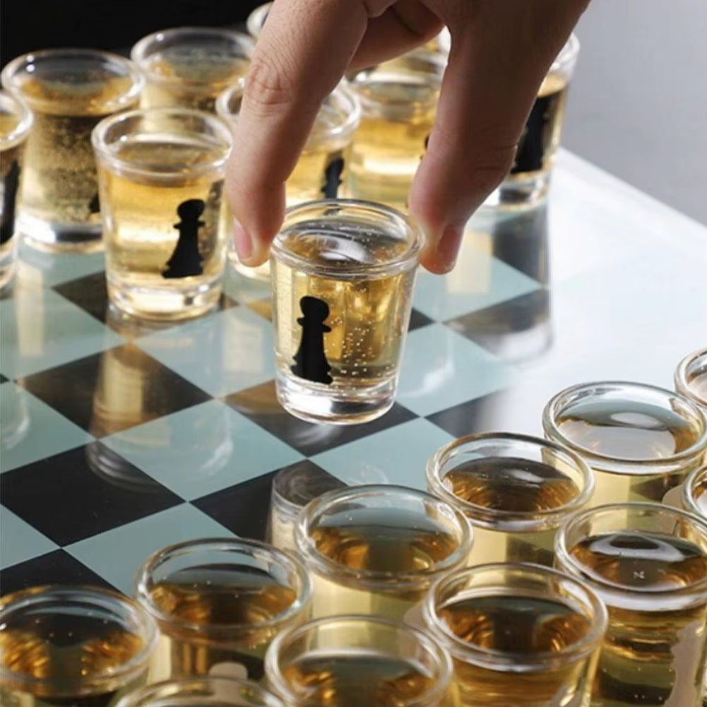 Bar Drinking Games Chess Game Set 25X25Cm Party Favor with 32 Game Glasses Bar Entertainment Supplies ﻿